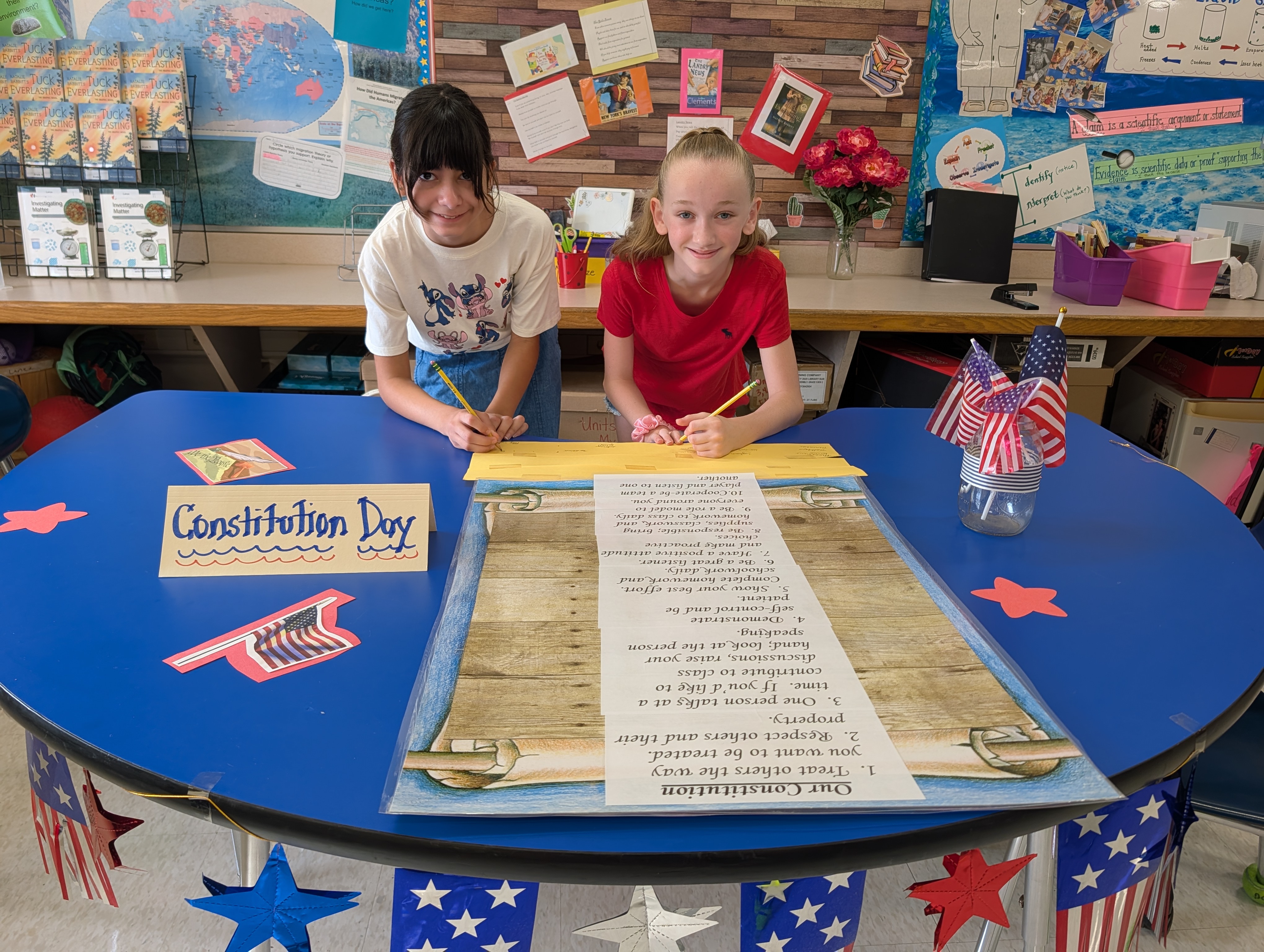 students signing constitution