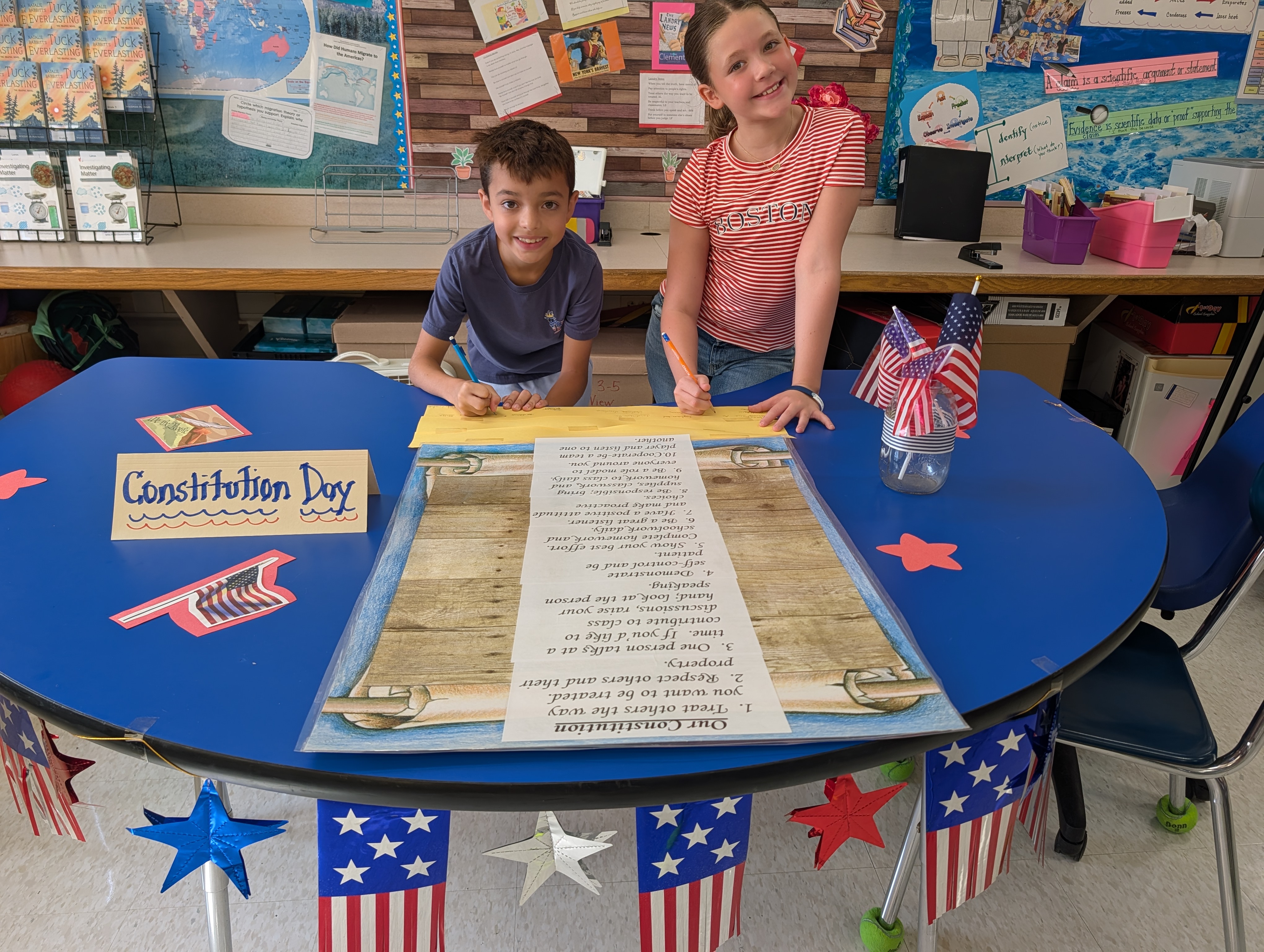 students signing constitution
