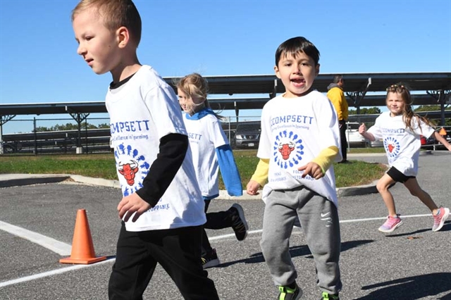 children running