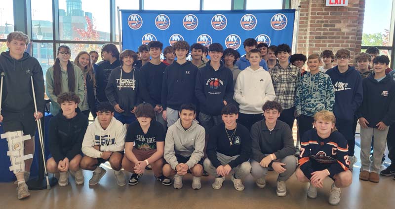 students smiling for picture