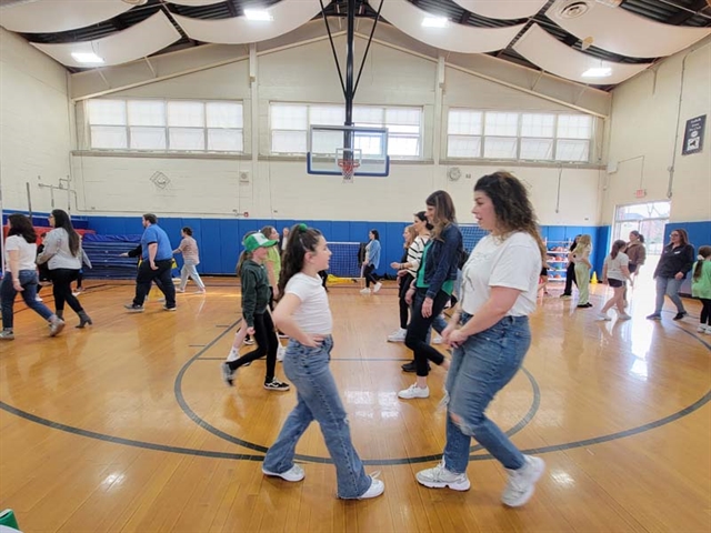 Folk dancing picture