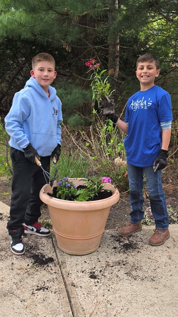 students smiling for a picture