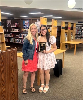 Student getting award