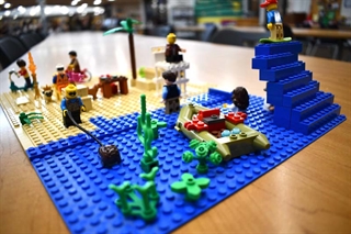 lego fixture