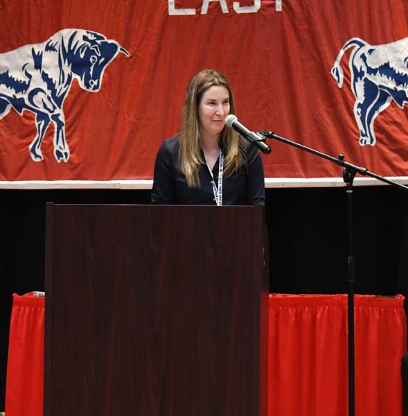 Annemarie Freund speaking