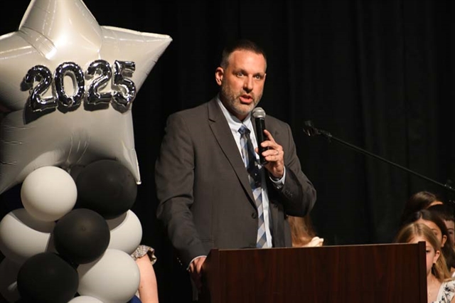Dan Helmes speaking