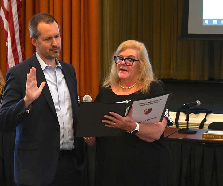 Kevin Craine sworn in as VP