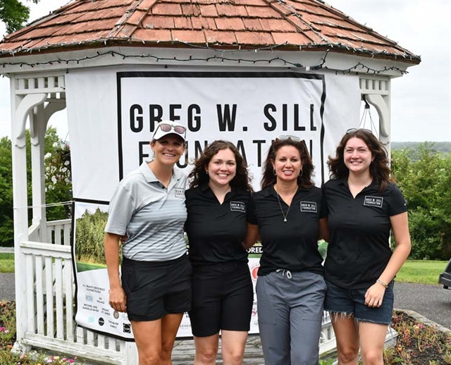 Ashley Marchese, Elizabeth Sill and daughters