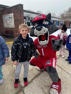 Wolfie at Mills Pond