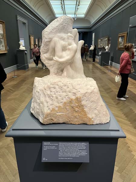 Statue