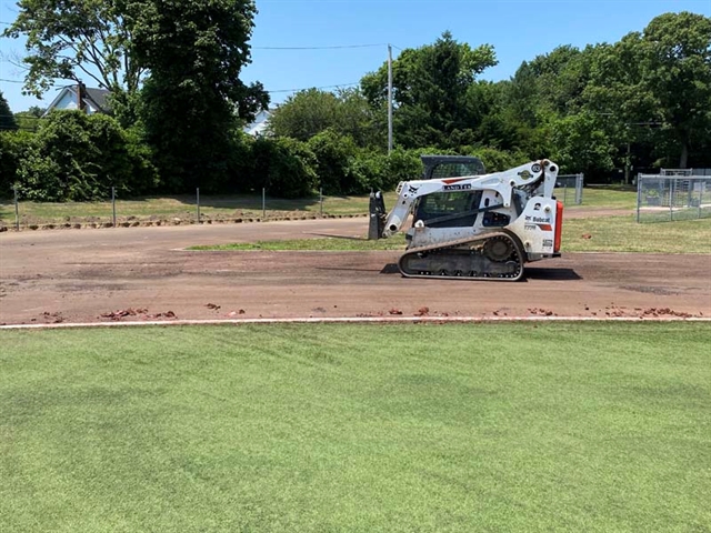 picture of school track