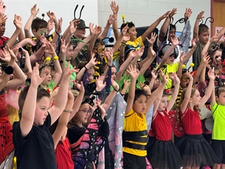 Children singing
