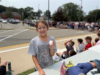 student in egg drop competition