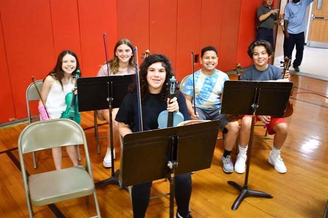 Dogwood musicians posing for picture