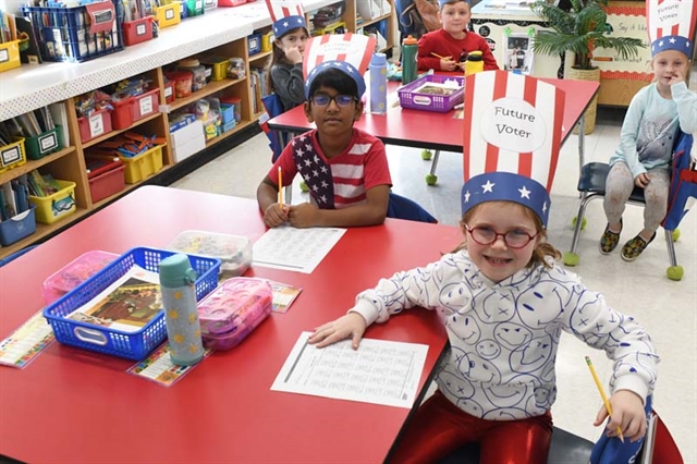 Students smiling for picture