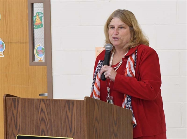 Principal Ireen Westrack addressing Veterans and families