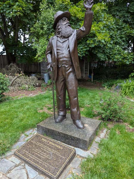Walt Whitman statue