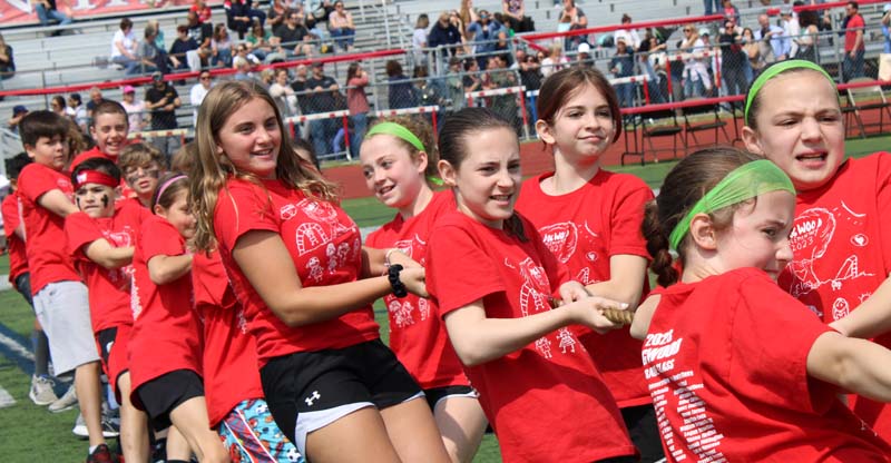 students doing tug of war