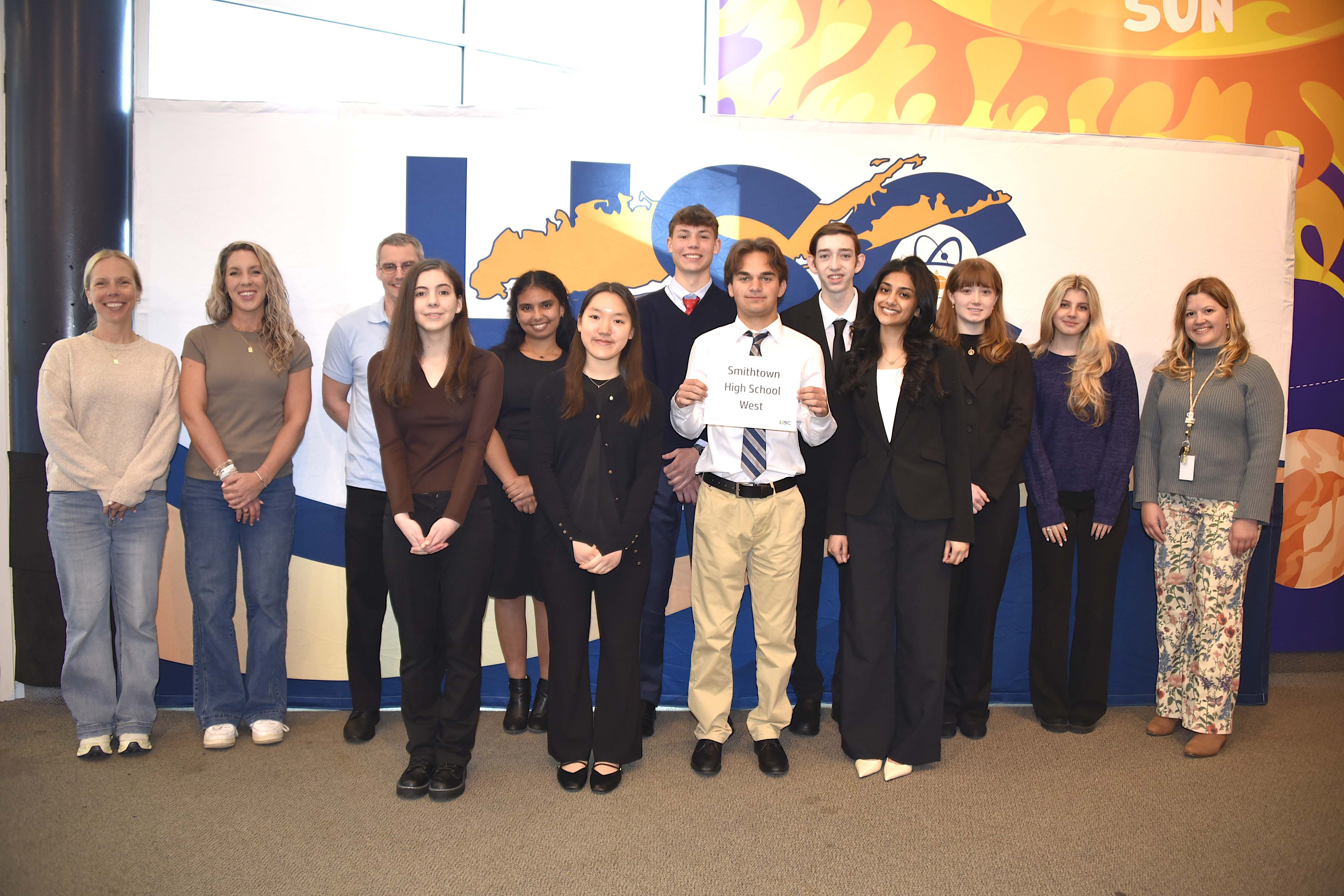 Group photo HS West students