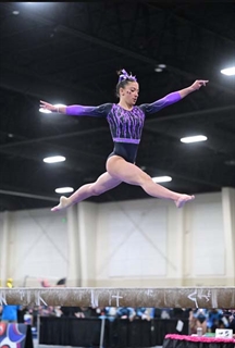 Angelina jumping