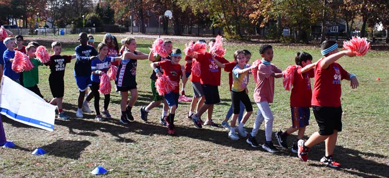 kids running