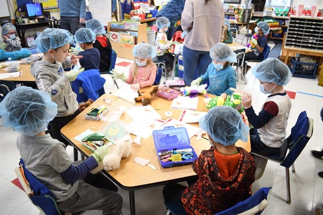 Students at teddy bear clinic